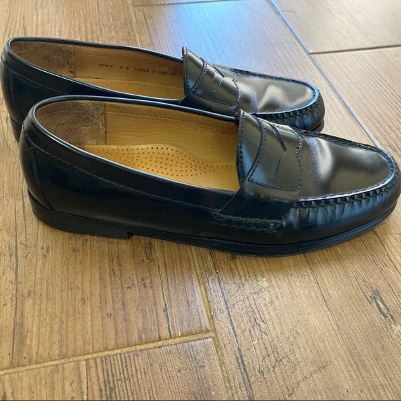 Black Cole Haan Loafers Dress Shoes, Size 8 GREAT CONDITION - Picture 2 of 5
